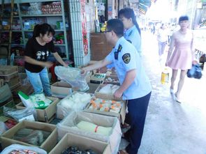 白沙縣食藥監局橋北所積極開展臺風災后轄區食品安全專項檢查，筑牢食品經營安全防線